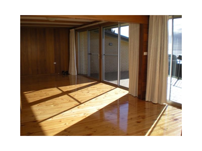 42 Oxford Tce, Port Lincoln SA 5606