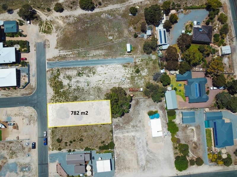 12 Benson Avenue, Coffin Bay SA 5607