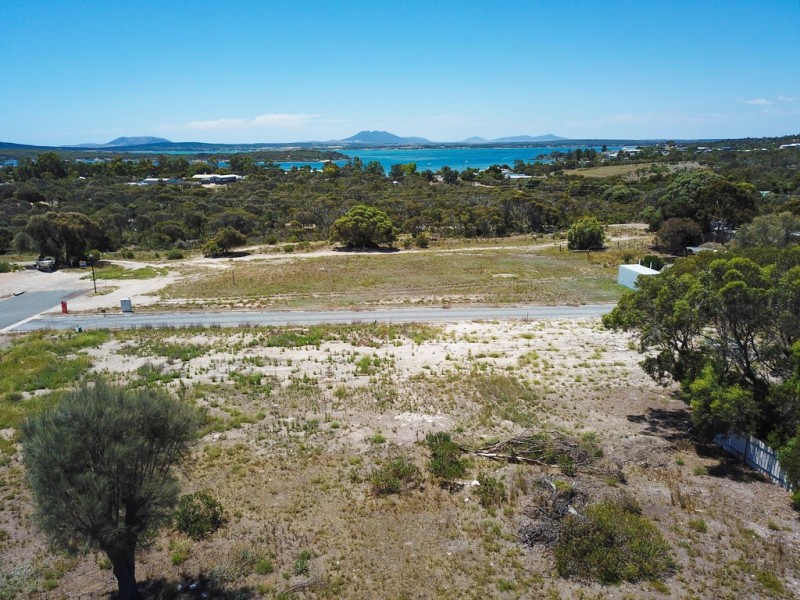 12 Benson Avenue, Coffin Bay SA 5607