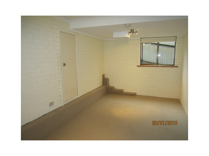 2/9 Minnipa Avenue, Port Lincoln SA 5606