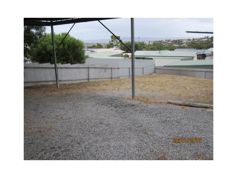 2/9 Minnipa Avenue, Port Lincoln SA 5606