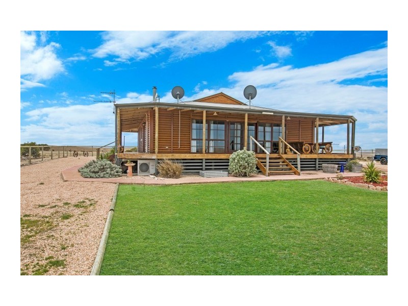 166 Jessie Flat Road, Streaky Bay SA 5680
