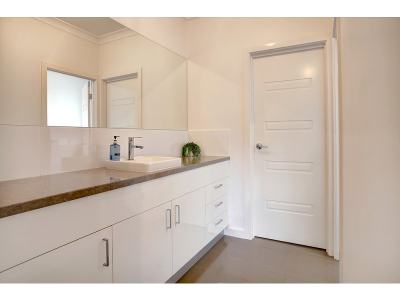 50-52 Thornbill Road, Boston SA 5607