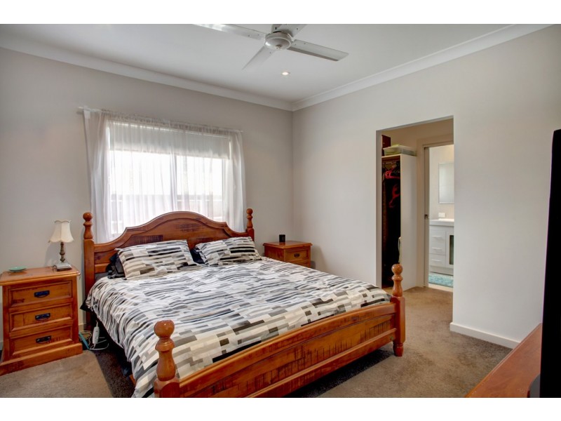 18 Bickers Avenue, Port Lincoln SA 5606