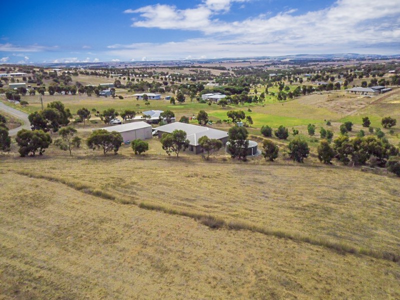 25-27 Thornbill Road, Boston SA 5607