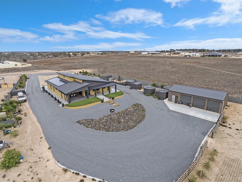 6 Douglas Drive, Ceduna SA 5690