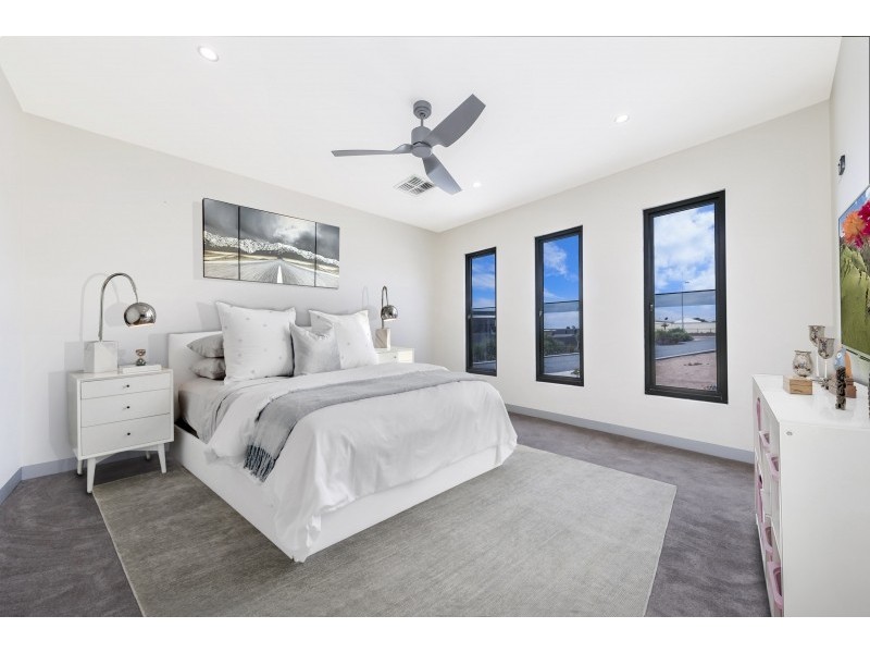 6 Douglas Drive, Ceduna SA 5690