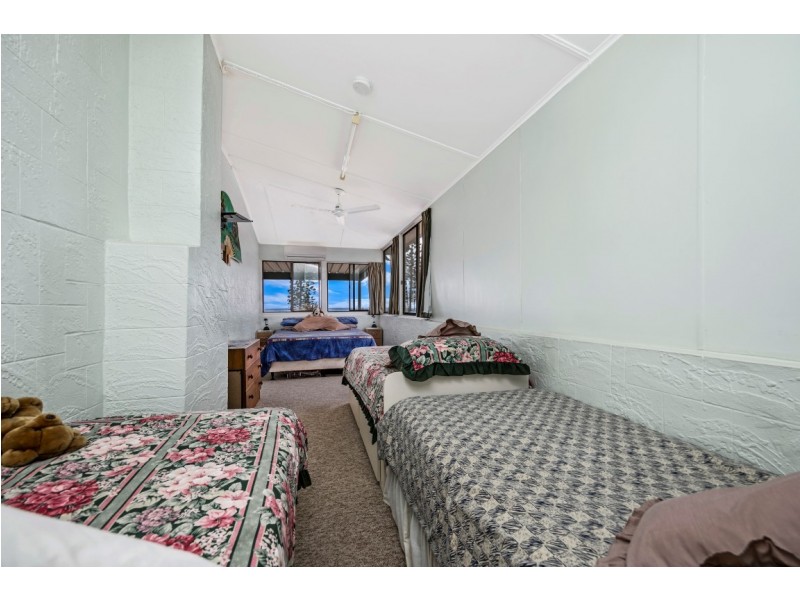 8 Beach Esplanade, Smoky Bay SA 5680