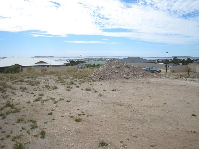 1 Orabanda Drive, Port Lincoln SA 5606