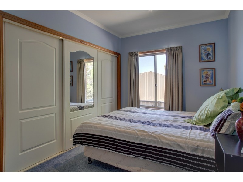 9 Hanchant Road, Port Lincoln SA 5606