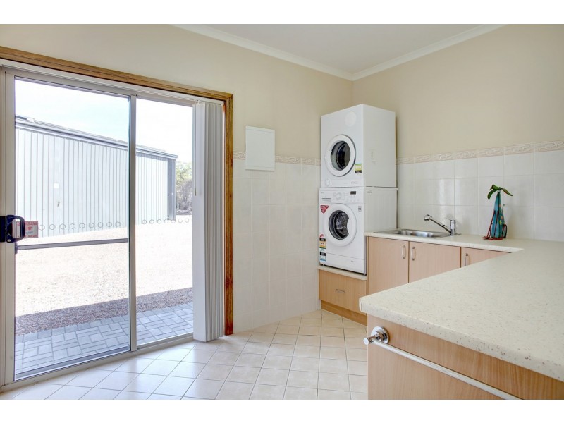 9 Hanchant Road, Port Lincoln SA 5606