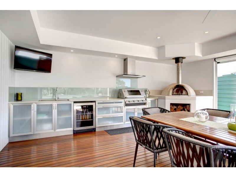 78 Greenly Avenue, Coffin Bay SA 5607