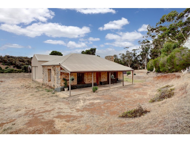 99 Calderwood Road, known as 944 Yallunda Flat Road, Koppio SA 5607