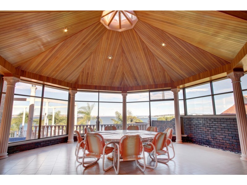 78 Lincoln Highway, Port Lincoln SA 5606