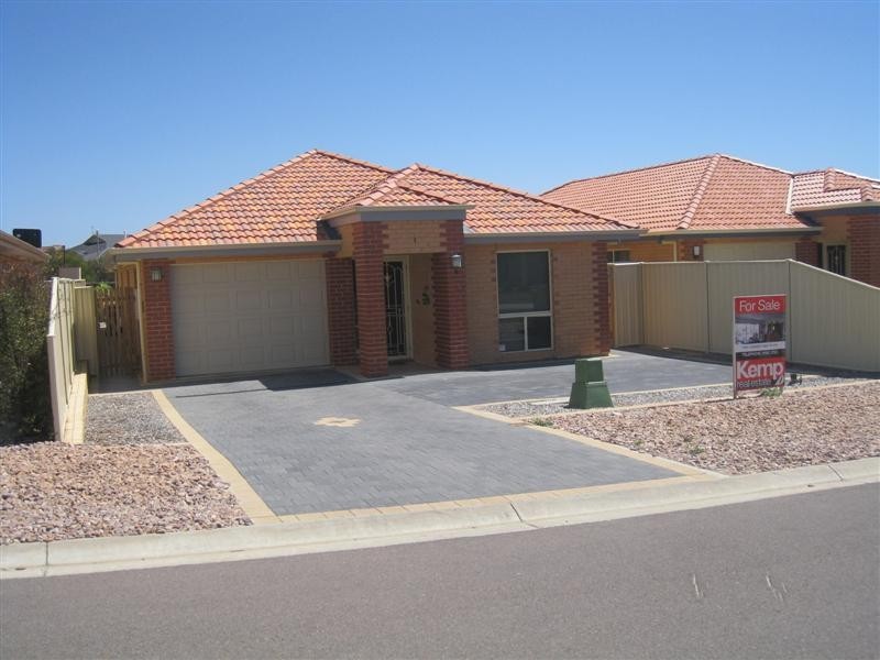 1 / 9 Cove View Drive, Port Lincoln SA 5606