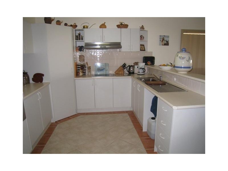 1 / 9 Cove View Drive, Port Lincoln SA 5606