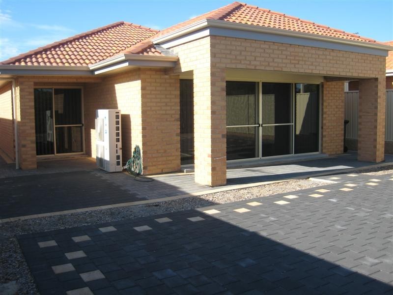 1 / 9 Cove View Drive, Port Lincoln SA 5606