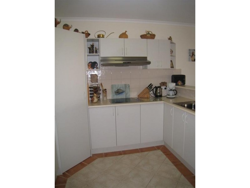 1 / 9 Cove View Drive, Port Lincoln SA 5606