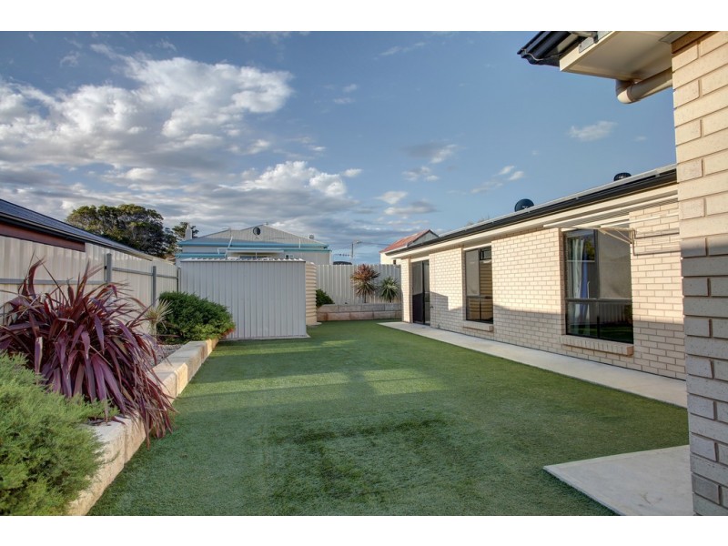 2/19 Matthew Place, Port Lincoln SA 5606