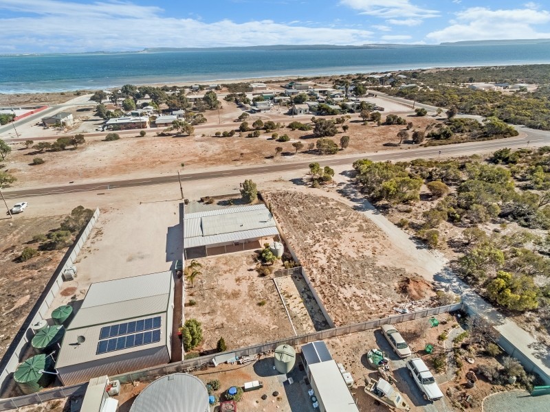 47 Flinders Highway, Port Kenny SA 5671