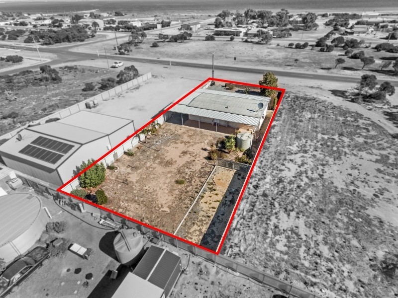 47 Flinders Highway, Port Kenny SA 5671