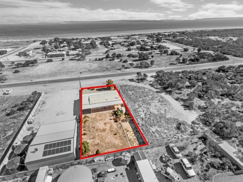 47 Flinders Highway, Port Kenny SA 5671