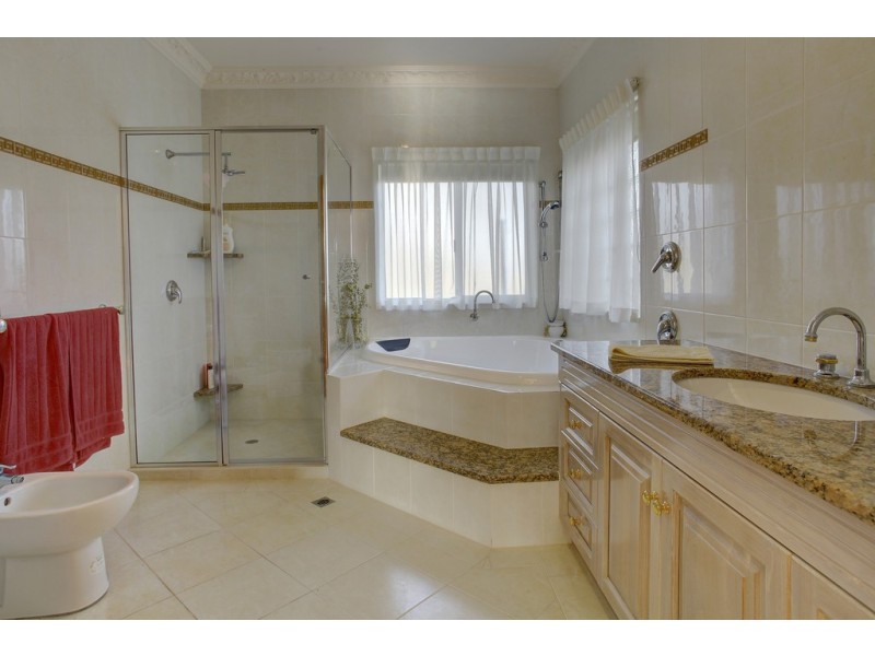 38 Lake View Avenue, Port Lincoln SA 5606