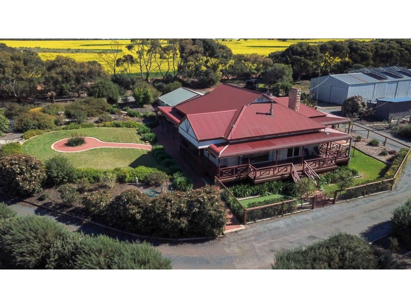 44 Pobke Road, Coomunga SA 5607