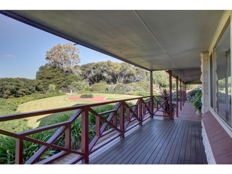44 Pobke Road, Coomunga SA 5607