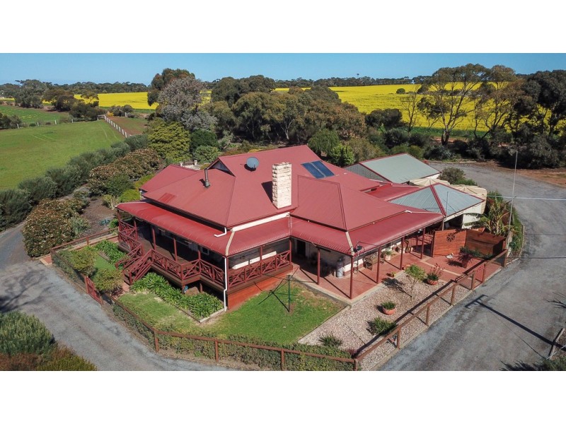 44 Pobke Road, Coomunga SA 5607