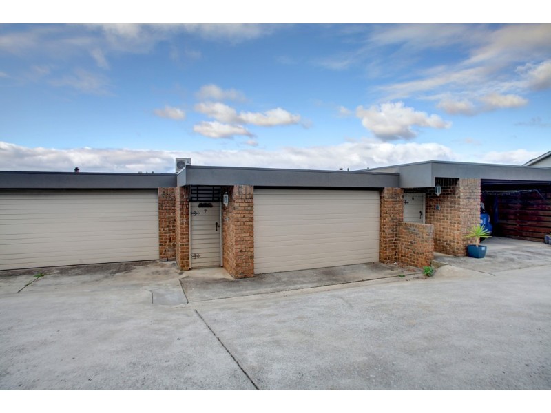7/11 Tennyson Terrace, Port Lincoln SA 5606