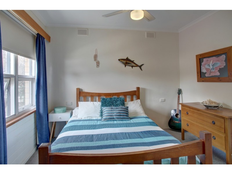 83 Greenly Avenue, Coffin Bay SA 5607