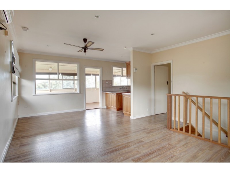 13 Muir Street, Port Lincoln SA 5606
