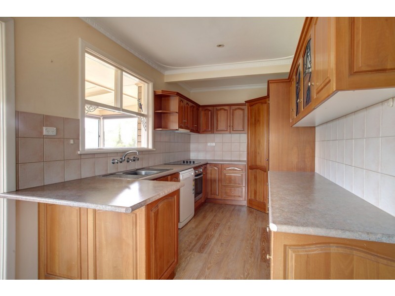 13 Muir Street, Port Lincoln SA 5606