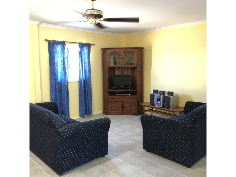 8-10 Victoria Avenue, Coffin Bay SA 5607