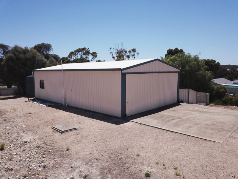 8-10 Victoria Avenue, Coffin Bay SA 5607