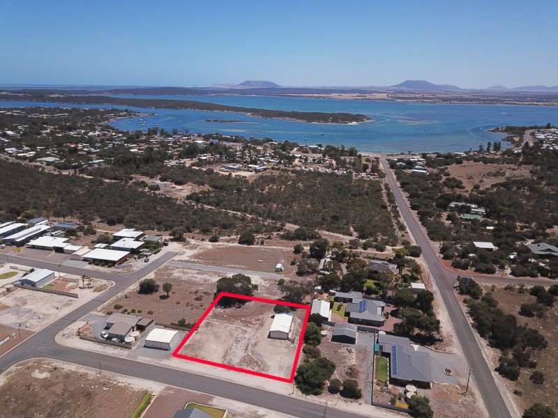 8-10 Victoria Avenue, Coffin Bay SA 5607