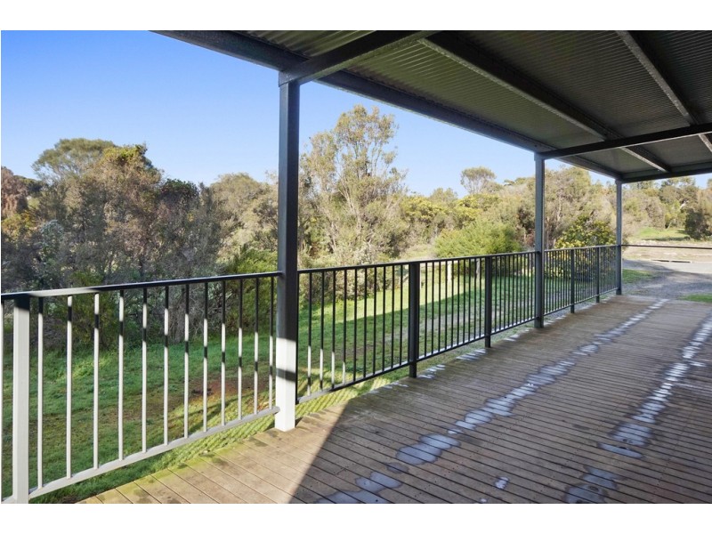 11 Serena Street, Coffin Bay SA 5607