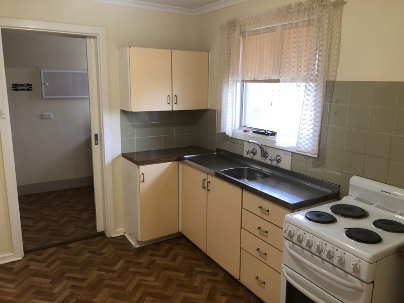 5 South Terrace, Cleve SA 5640