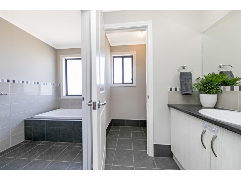 135 Bosanquet Boulevard, Ceduna SA 5690