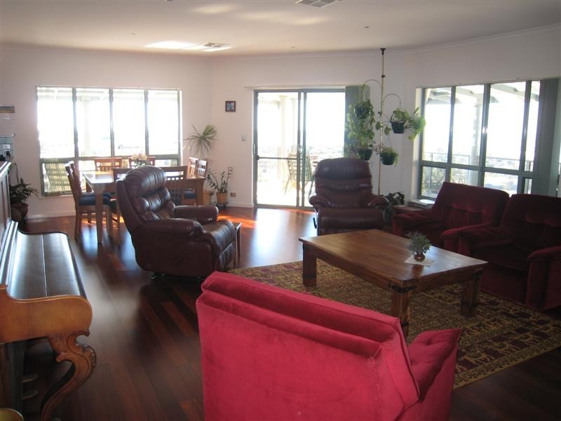 19 Lawson Drive, Port Lincoln SA 5606