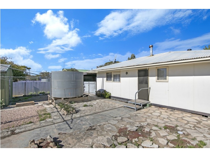 23 Elizabeth Street, Streaky Bay SA 5680