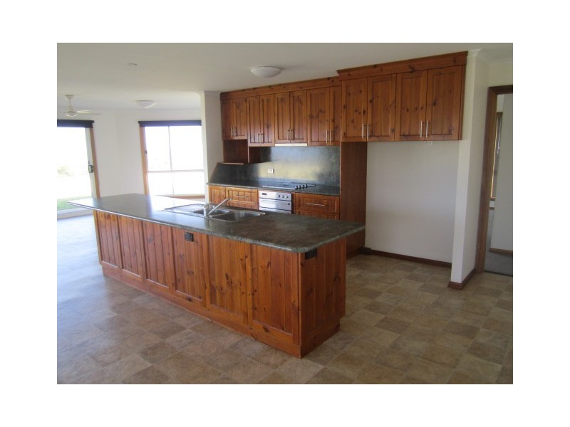 214 Foothills Road, Tumby Bay SA 5605