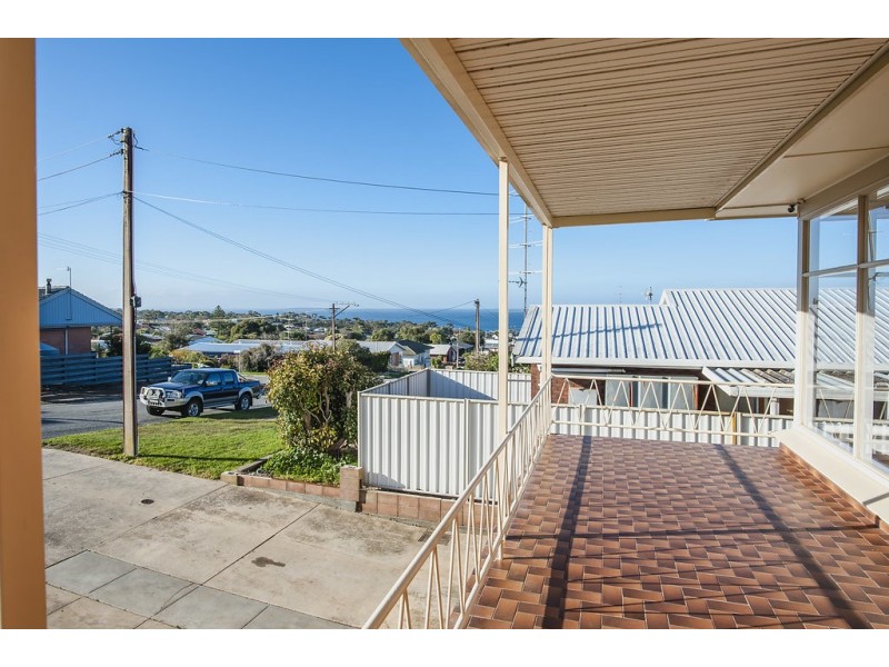 17 Newton Street, Port Lincoln SA 5606