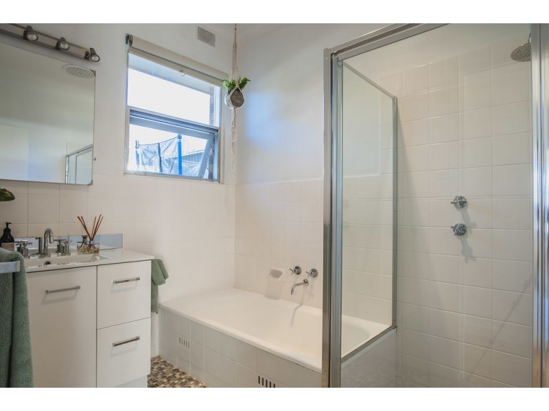 17 Newton Street, Port Lincoln SA 5606