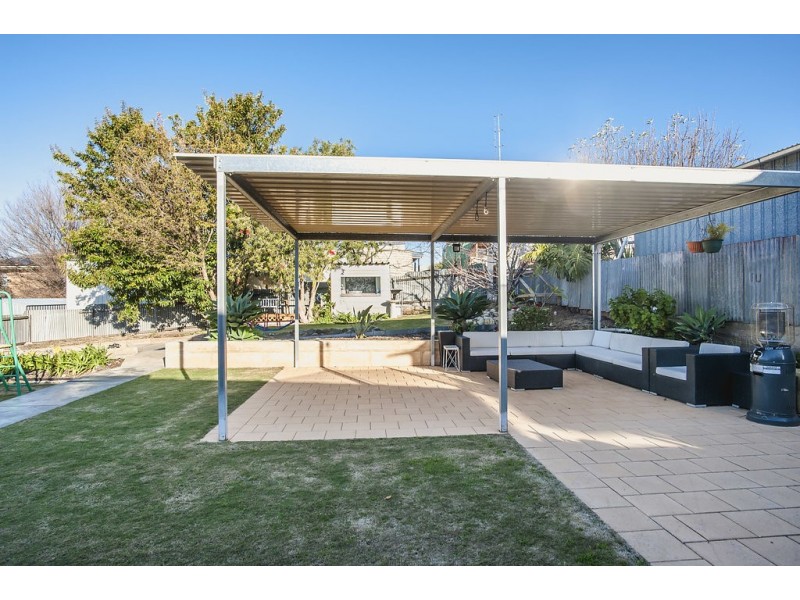 17 Newton Street, Port Lincoln SA 5606