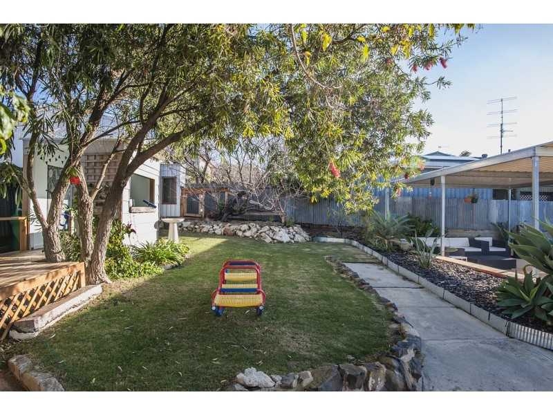 17 Newton Street, Port Lincoln SA 5606