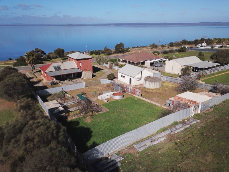 134 Proper Bay Road, Port Lincoln SA 5606