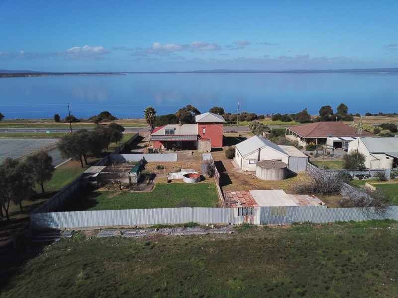 134 Proper Bay Road, Port Lincoln SA 5606