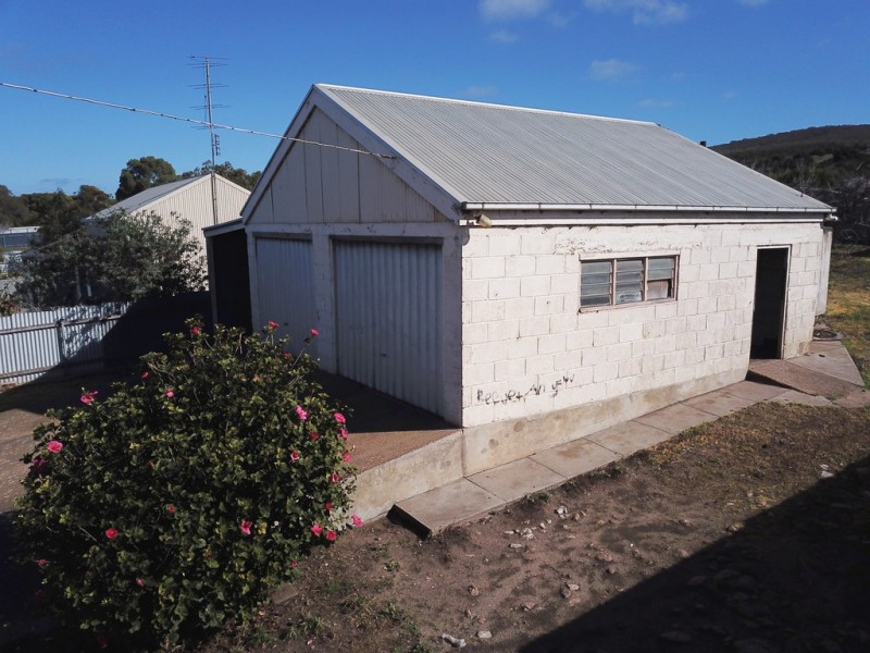 134 Proper Bay Road, Port Lincoln SA 5606